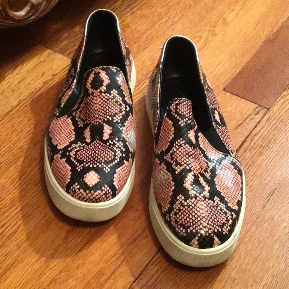 Cole Haan slip ons 6.5